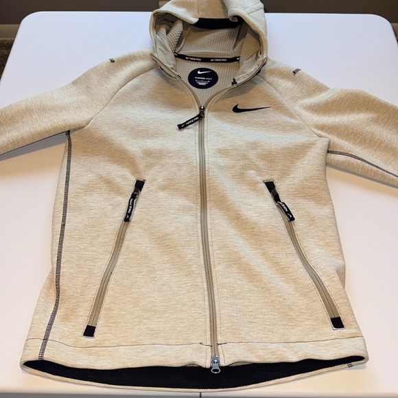 Nike Pro Therma- Fit Full-Zip Hoodie - Picture 4 of 11